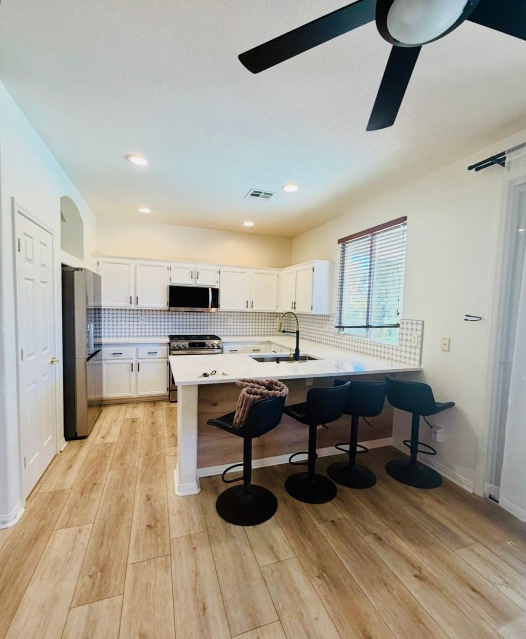 Kitchen interior repaint